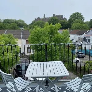 Castle View Apartment