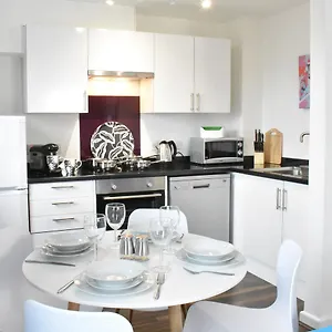 St Georges Apartments, Self Contained Units Apartment