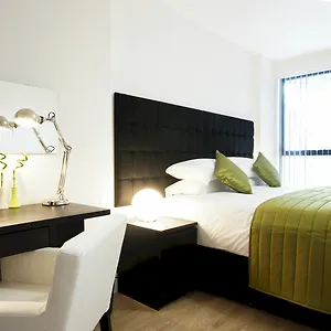 https://andora-apartments.cambridgehotelsuk.com