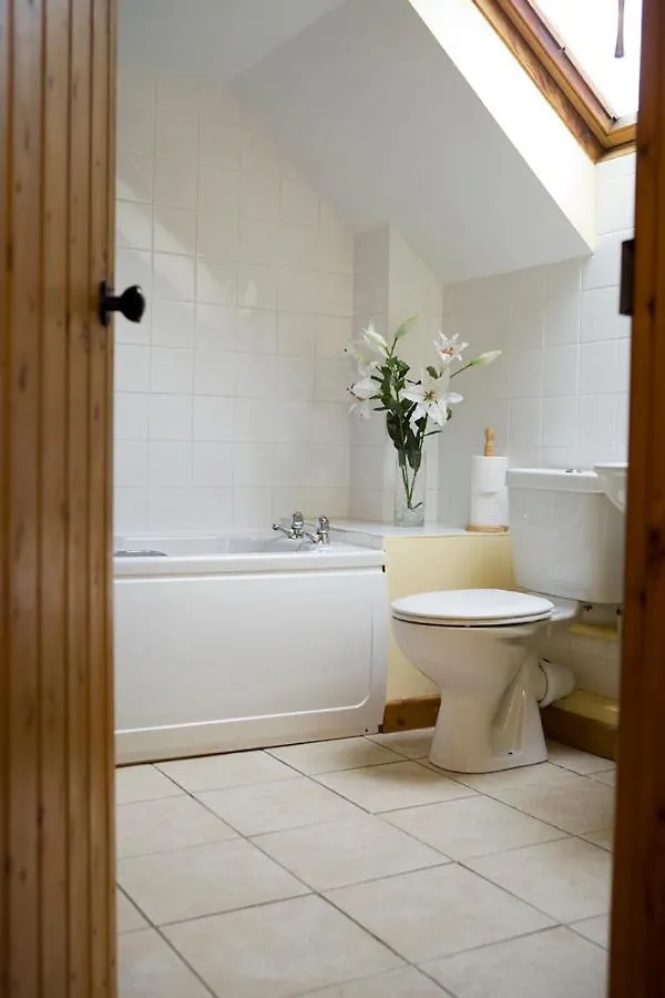 Windrush Cottage, Seven Springs Cottages Cheltenham